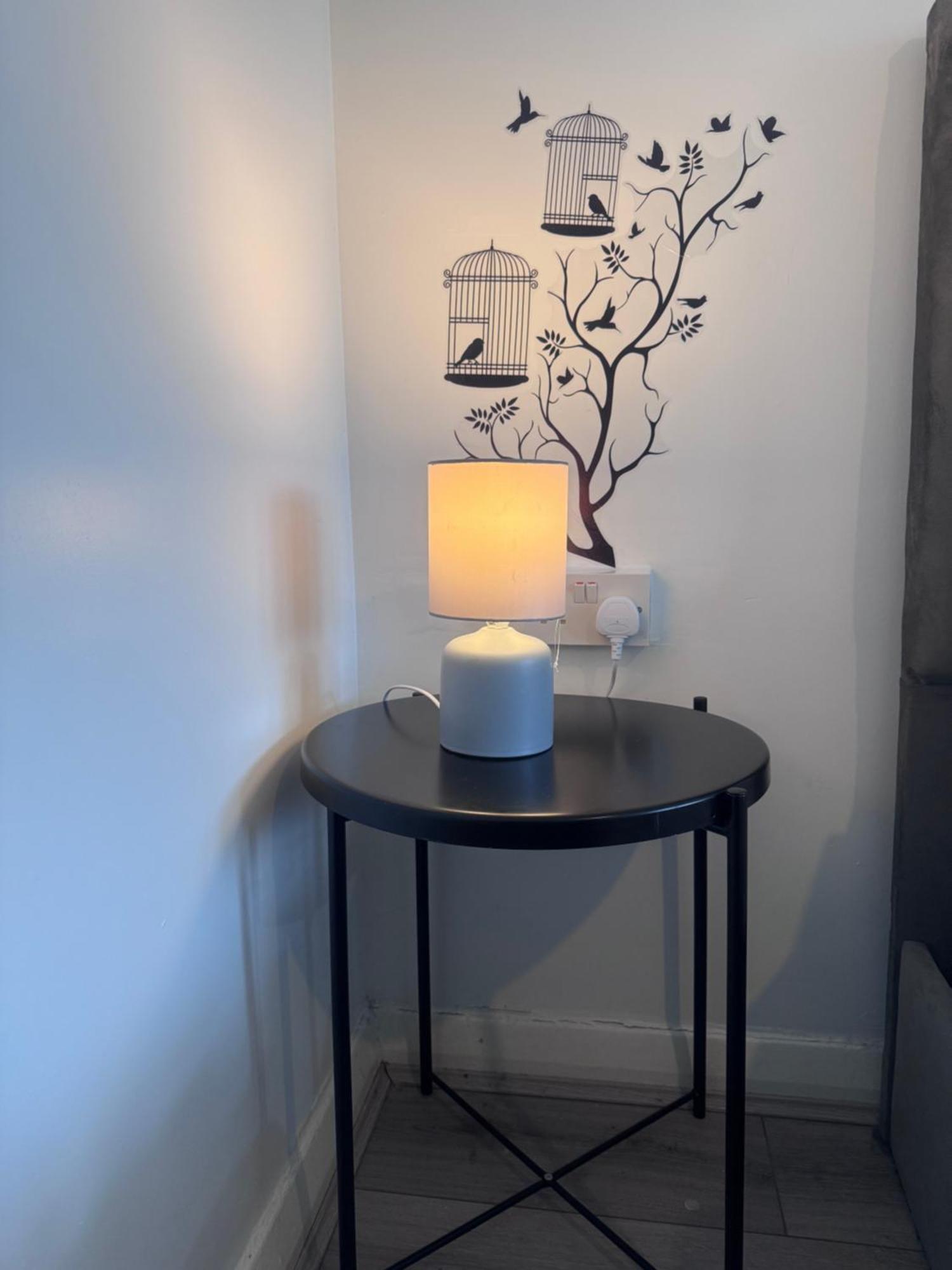 Modern Room In A 4 Bedroom Flat In London, Shared Bathroom! Exterior foto
